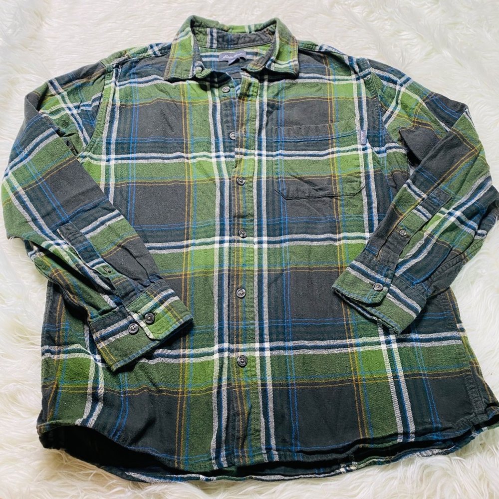 Eddie Bauer Men's Plaid Cotton Long Sleeve Button Down Shirt Green Blue Size L‎